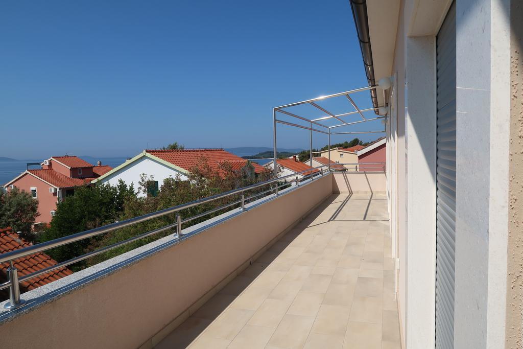 Villa Sunshine Трогир Экстерьер фото