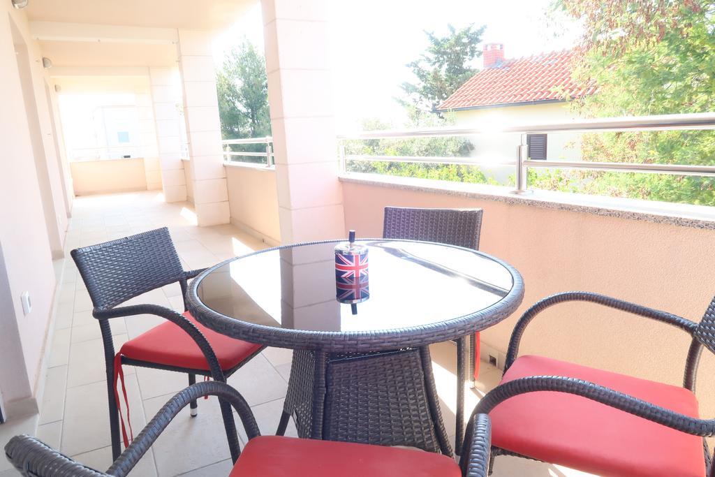 Villa Sunshine Трогир Экстерьер фото